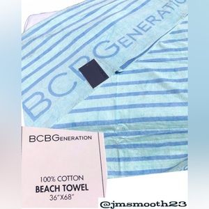 🆕 BCBGeneration beach towel baby blue & blue logo stripes